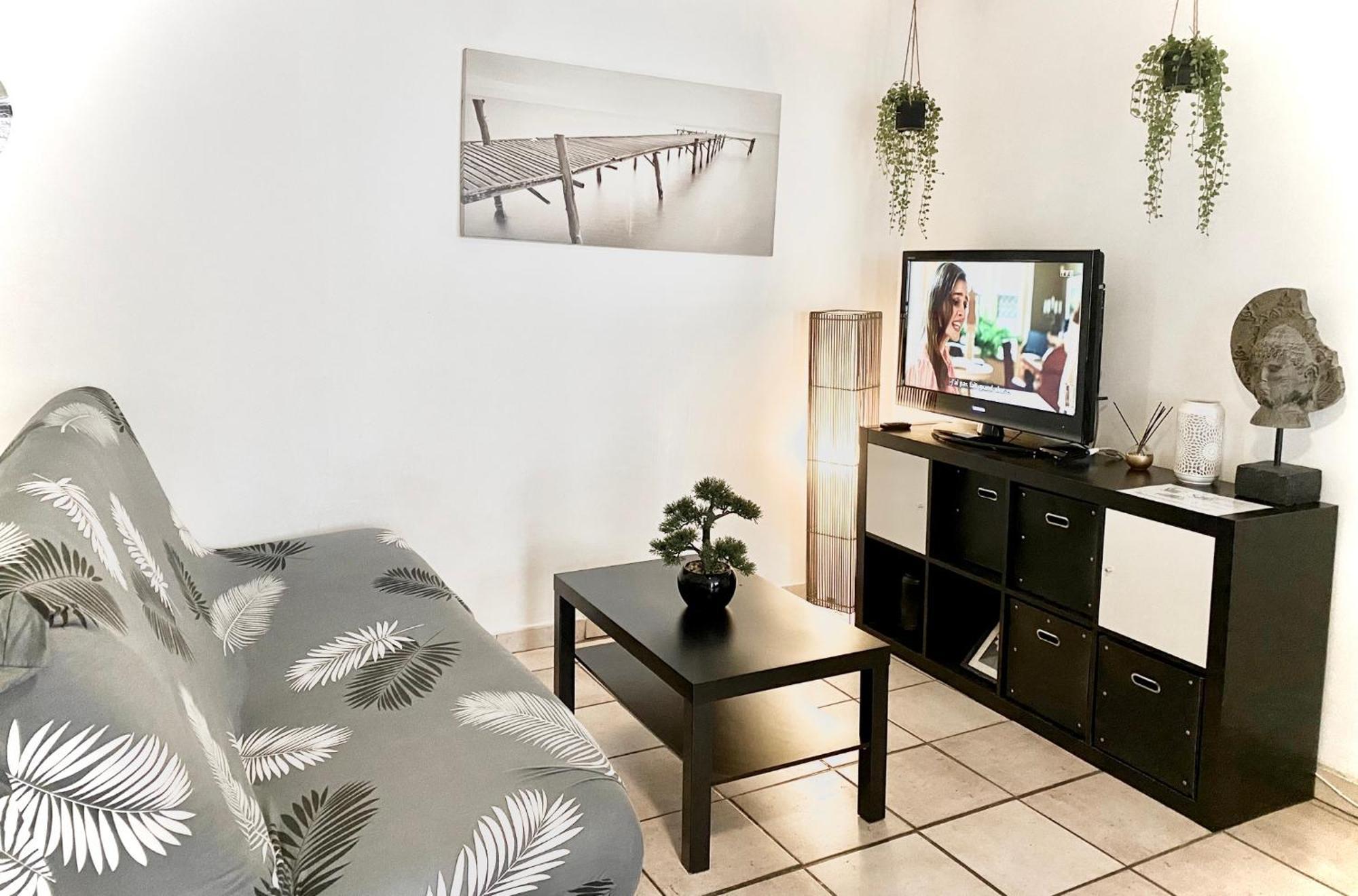 Appartement Calme Au Coeur De La Bastide St-Louis Carcassonne Bagian luar foto